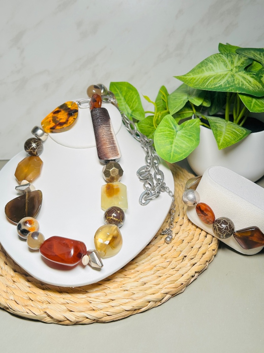 Chico’s Brown and Amber tone Beaded Long Necklace & Bracelet